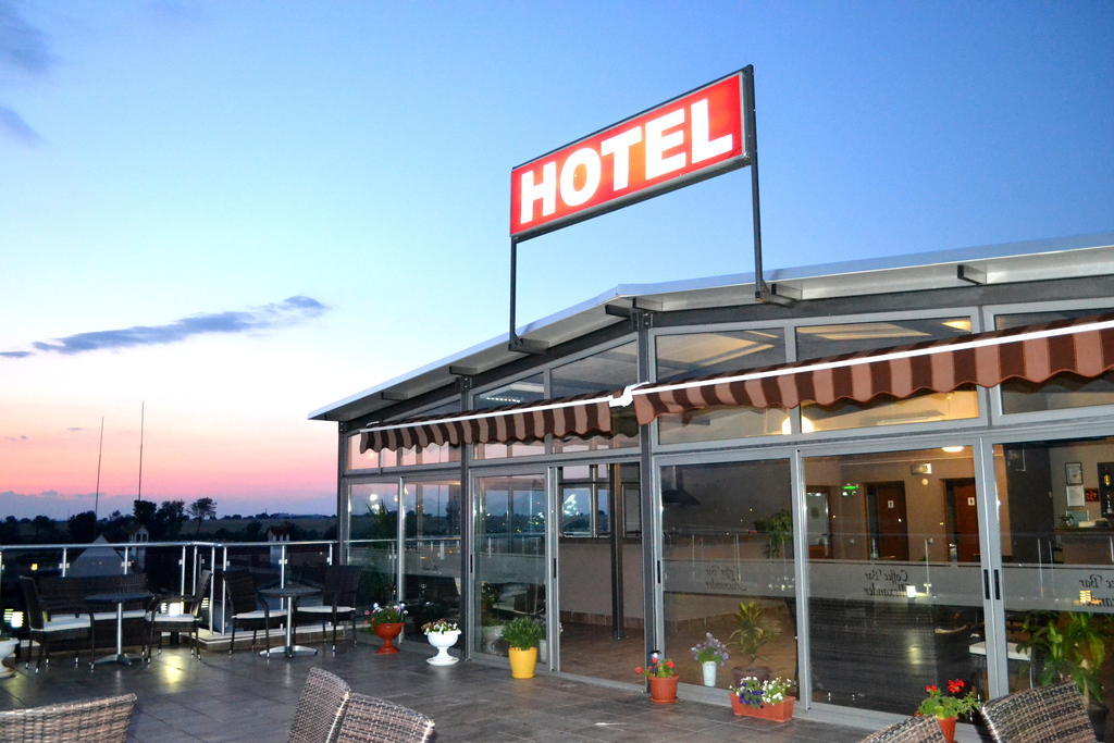 Alexander Hotel アセノヴグラト エクステリア 写真