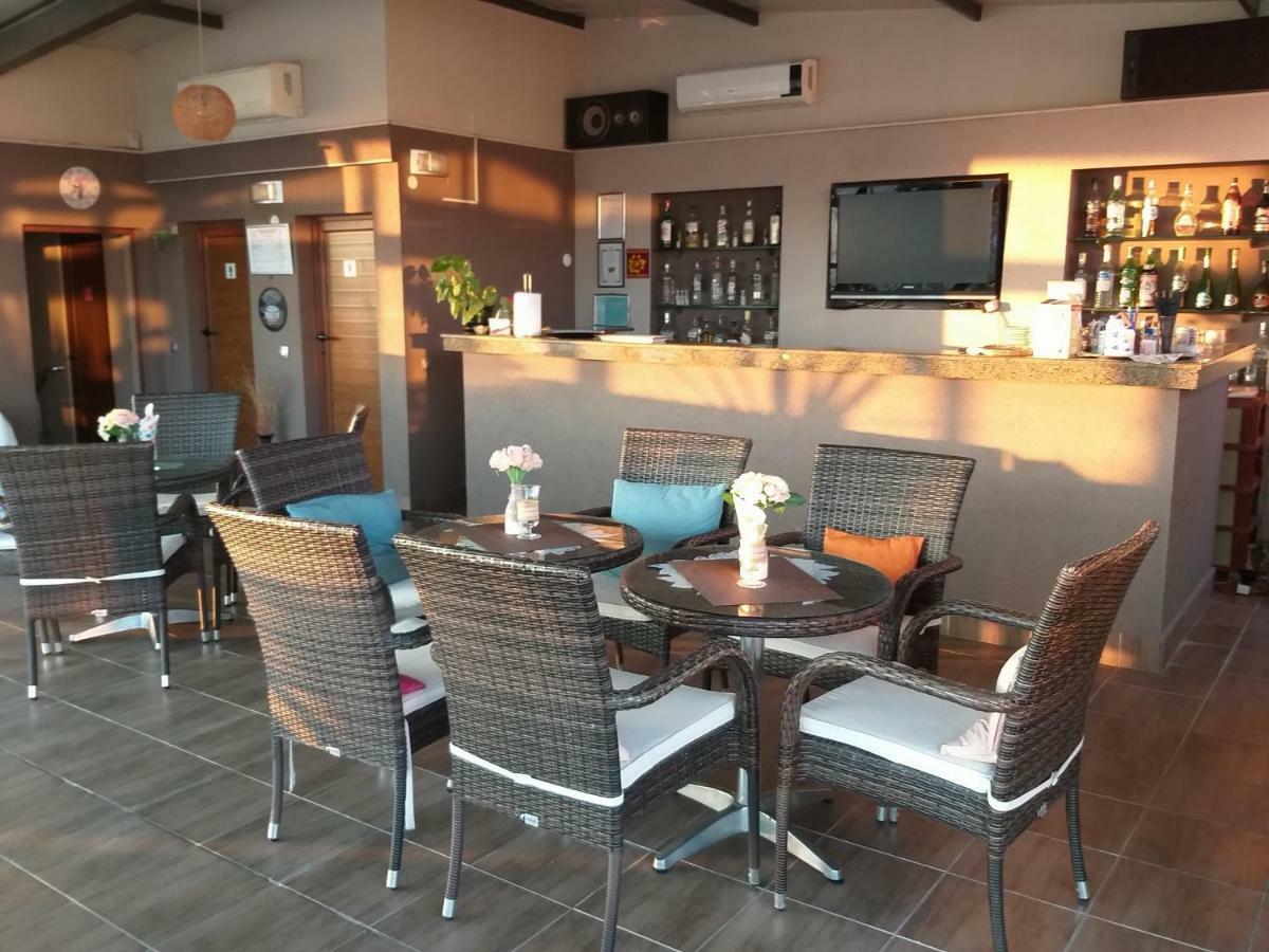 Alexander Hotel アセノヴグラト エクステリア 写真